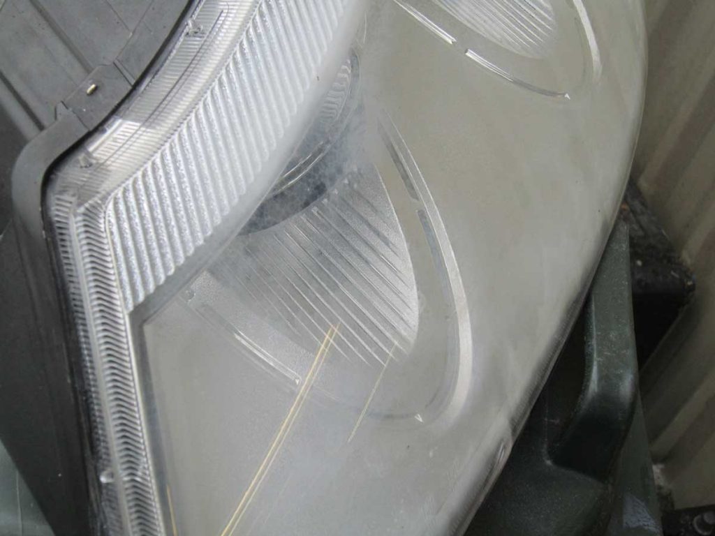Porsche Cayenne headlight Restoration