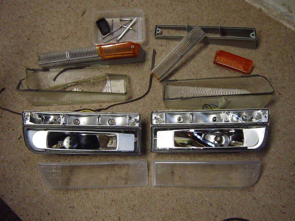 Ferrari Carello  Lamp assy Restoration.